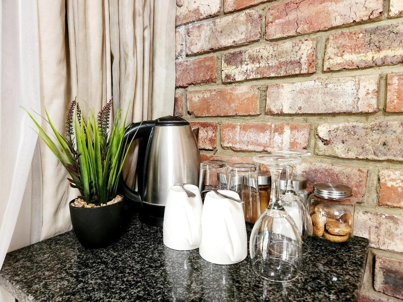 Aloe Guesthouse Klerksdorp Ruang foto