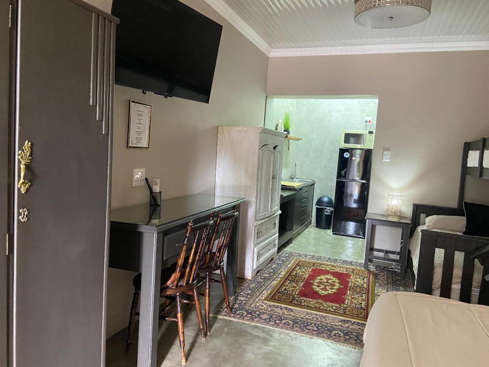Aloe Guesthouse Klerksdorp Ruang foto